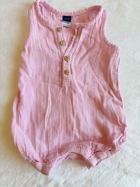 Old Navy Light Pink Button-Front Knit Tank